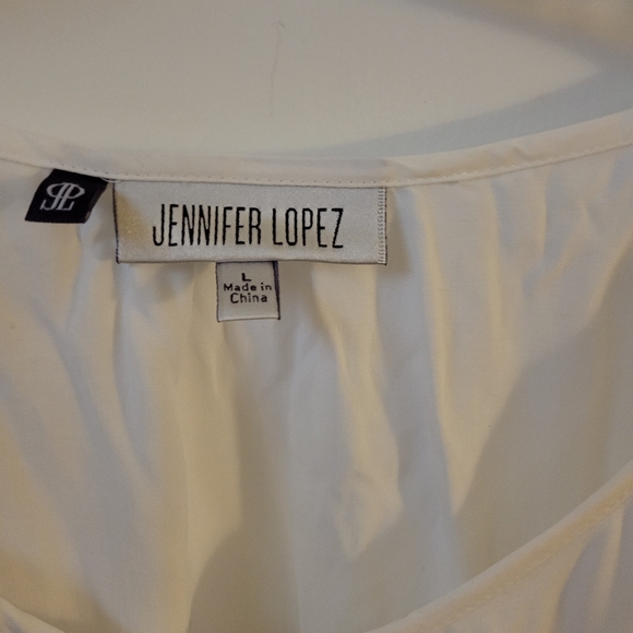 Size L White Stud Front Top - Picture 3 of 4